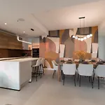 Adria Seafront Luxury A Private Pool * זאטון