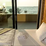 Adria Seafront Luxury A Private Pool וילה זאטון