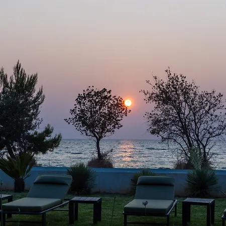 Adria Seafront Luxury A Private Pool *