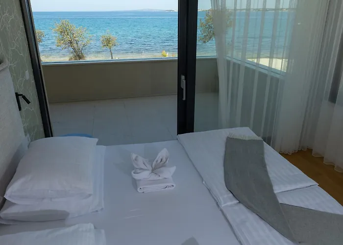 Villa Adria Seafront Luxury A Private Pool *