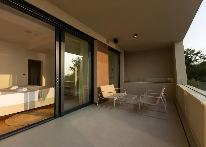 Adria Seafront Luxury A Private Pool Villa Zaton (Zadar)