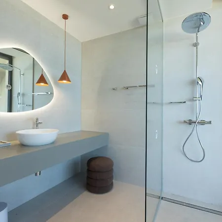 Vila Adria Seafront Luxury A Private Pool *