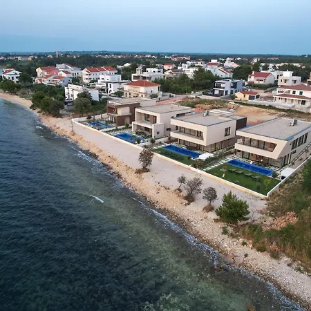Adria Seafront Luxury A Private Pool *