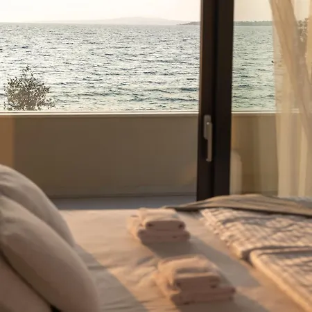 Adria Seafront Luxury A Private Pool *