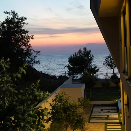 Adria Seafront Luxury A Private Pool Βίλα