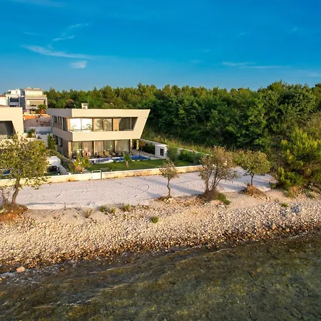 Adria Seafront Luxury A Private Pool Vila Zaton (Zadar)