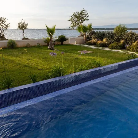 Adria Seafront Luxury A Private Pool *