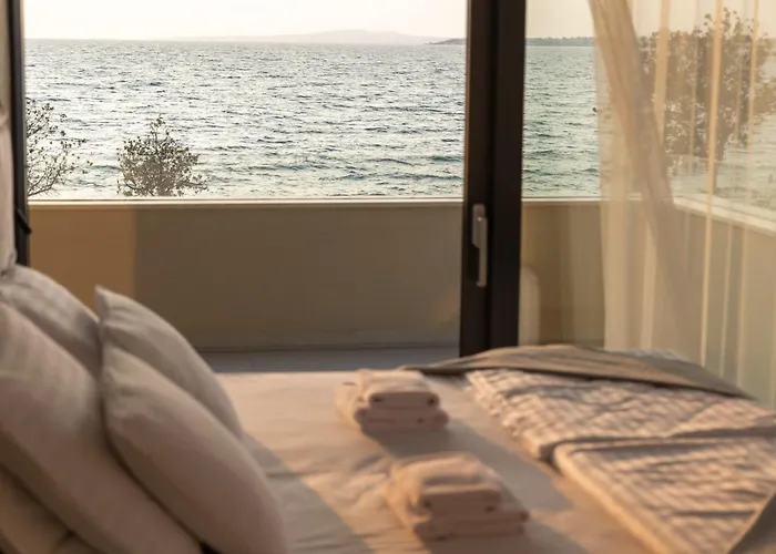 Adria - Seafront A *